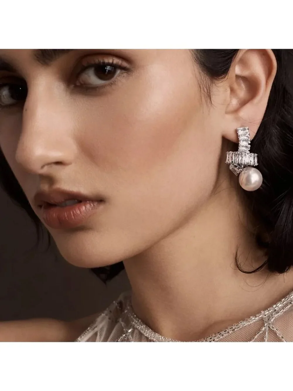 New! Anthropologie Gemelli Pearl & Rhinestone Twist Earrings (3001) NWOT
